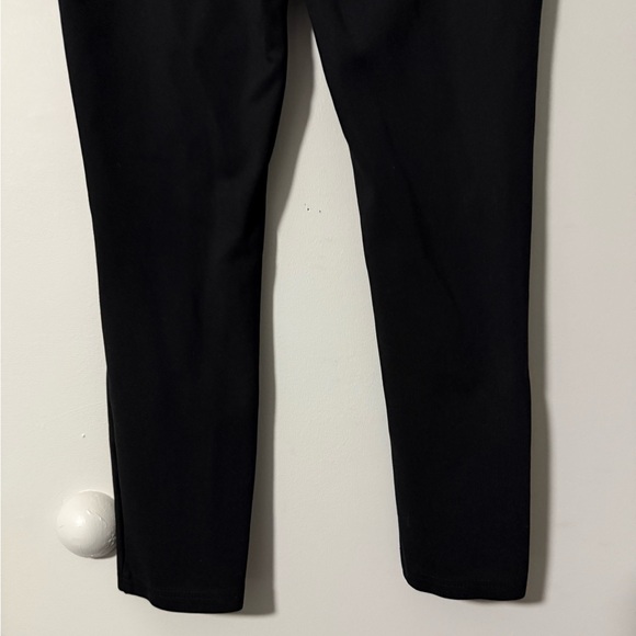 Kendall & Kylie Black Highwaisted Leggings - Picture 5 of 5